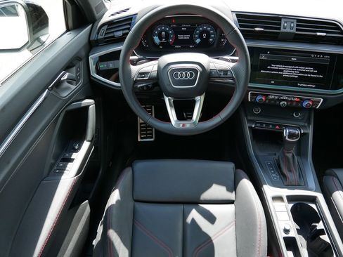 Used 2025 Audi Q3 2.0T Premium Plus AWD/4WD image 12