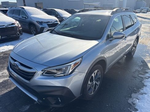 Used 2020 Subaru Outback Limited w/ Tech Package 2 image 6