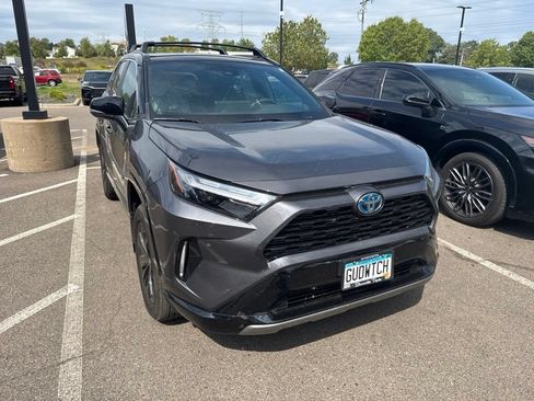 Used 2024 Toyota RAV4 XSE AWD/4WD image 10