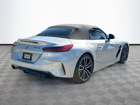 Used 2022 BMW Z4 M40i w/ Premium Package image 7