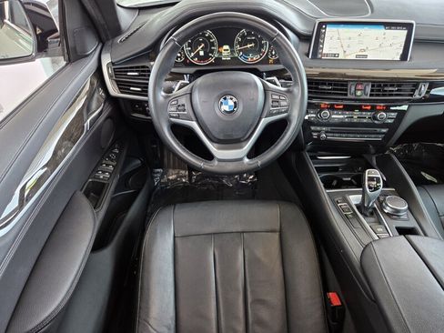 Used 2019 BMW X6 sDrive35i w/ Convenience Package RWD image 16