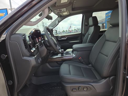 New 2026 Chevrolet Silverado 1500 LT Trail Boss w/ Convenience Package II AWD/4WD image 10