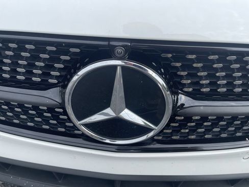 Used 2023 Mercedes-Benz E 450 Coupe image 32