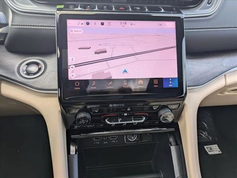 New 2025 Jeep Grand Cherokee L Limited w/ Trailer Tow Package image 13