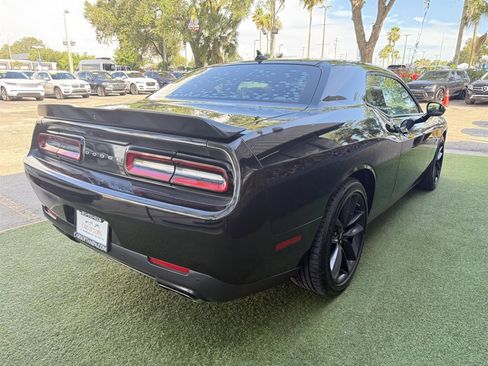 Used 2019 Dodge Challenger R/T Scat Pack RWD image 6