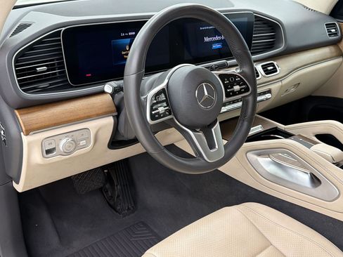 Used 2020 Mercedes-Benz GLE 350 image 4