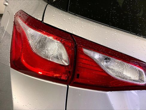 Used 2021 Chevrolet Equinox Premier w/ LPO, Floor Liner Package image 27