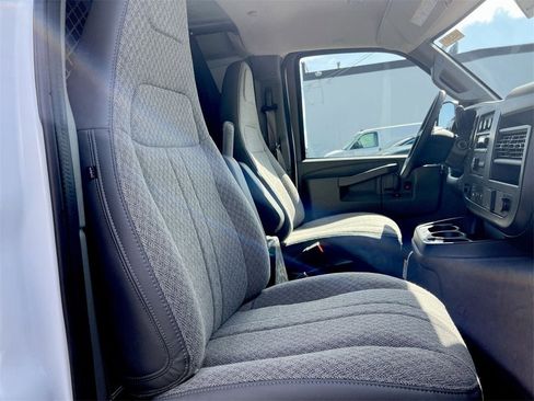 New 2025 GMC Savana 2500 w/ Communications Package image 20