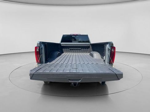 Used 2024 GMC Sierra 2500 Denali Ultimate AWD/4WD image 5