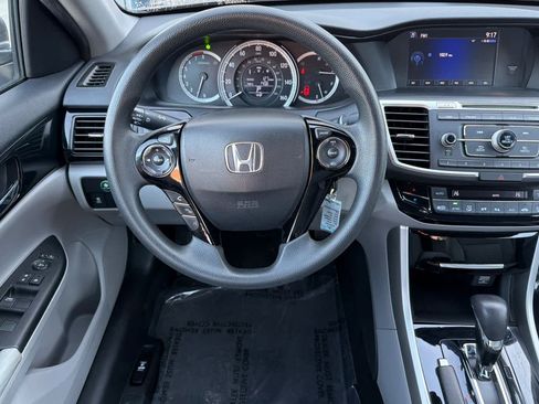 Used 2016 Honda Accord LX image 16