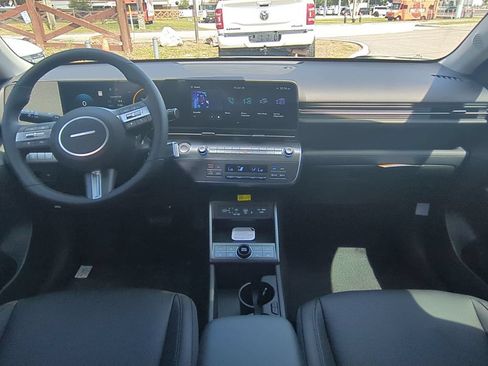 New 2026 Hyundai Kona Limited FWD image 18