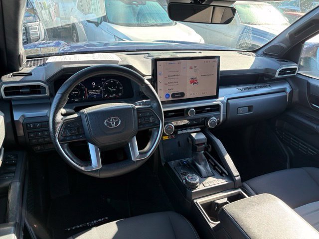 Used 2024 Toyota Tacoma 4x4 Double Cab image 16