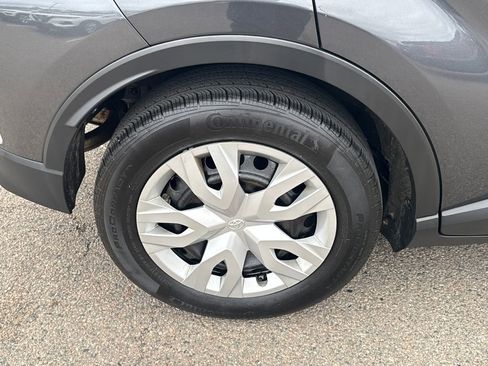 Used 2021 Toyota C-HR LE image 37