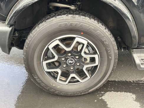 Certified 2025 Ford Bronco Outer Banks AWD/4WD image 12