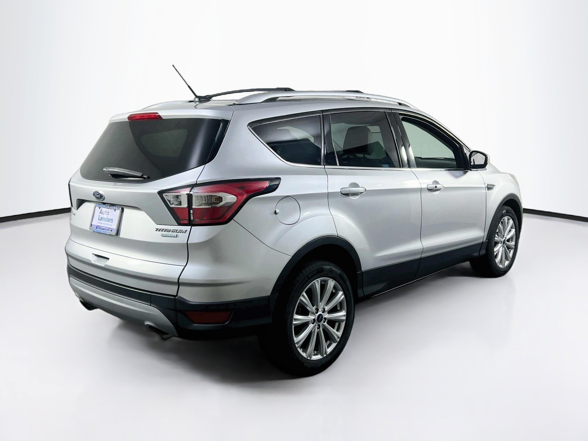 Used 2017 Ford Escape Titanium FWD image 5