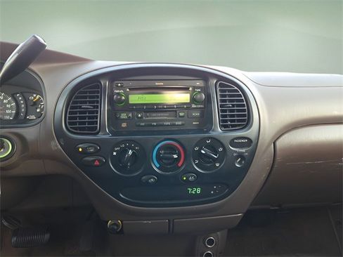 Used 2004 Toyota Tundra SR5 image 11