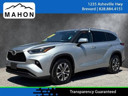 Used 2021 Toyota Highlander XLE