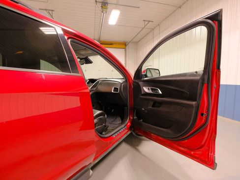 Used 2012 Chevrolet Equinox LTZ image 13