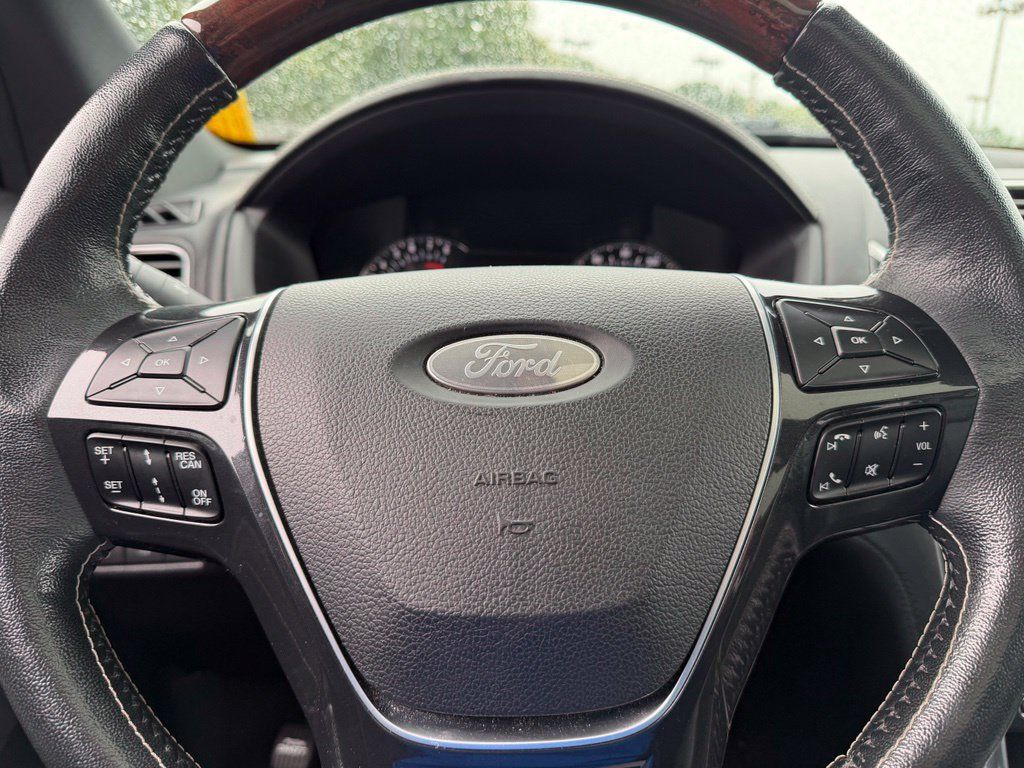 Certified 2019 Ford Explorer Platinum AWD/4WD image 20