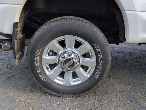 Used 2019 Ford F350 Platinum w/ Platinum Ultimate Package image 12