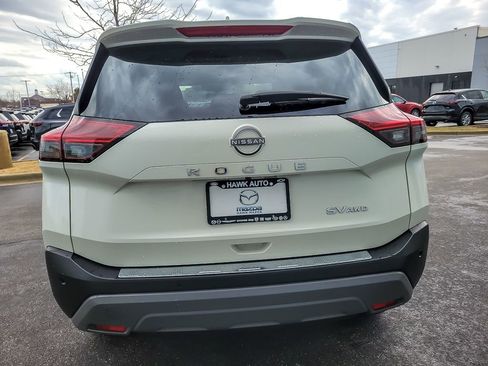 Used 2023 Nissan Rogue SV AWD/4WD image 5