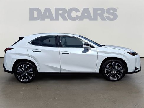 Used 2026 Lexus UX 300h AWD w/ Accessory Package (Z1) image 7