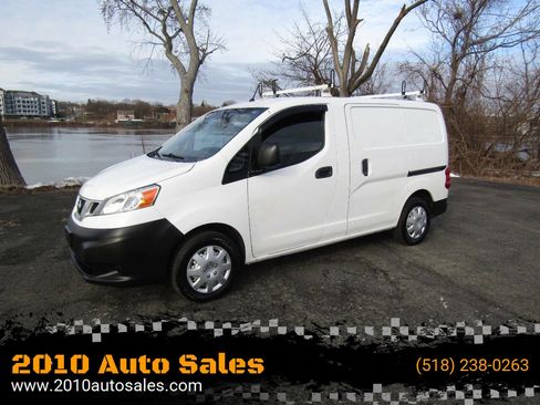 Used 2017 Nissan NV200 S image 1
