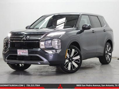 New 2026 Mitsubishi Outlander SE