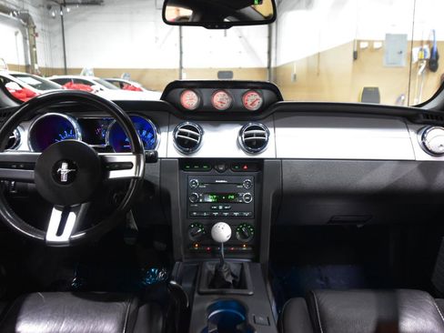 Used 2008 Ford Mustang GT image 27