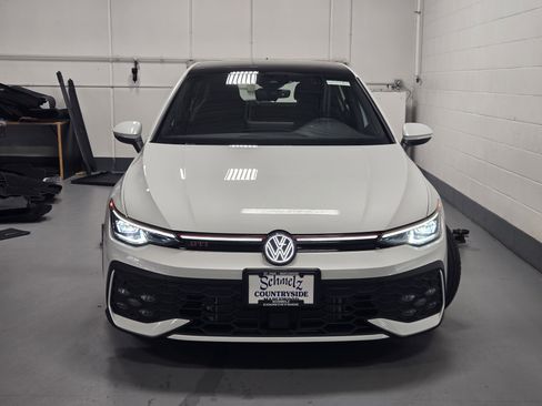 New 2025 Volkswagen GTI SE image 2