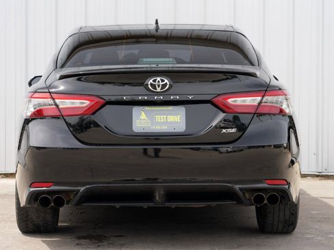 Used 2019 Toyota Camry XSE w/ Navigation Package image 10