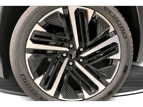 New 2026 Chevrolet Equinox RS image 13