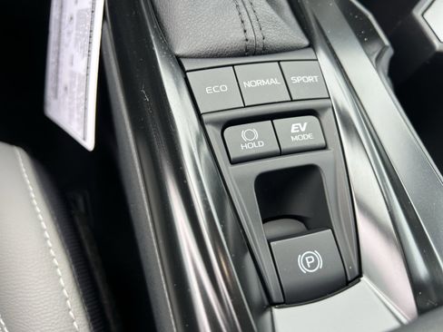 New 2026 Toyota Camry SE image 24