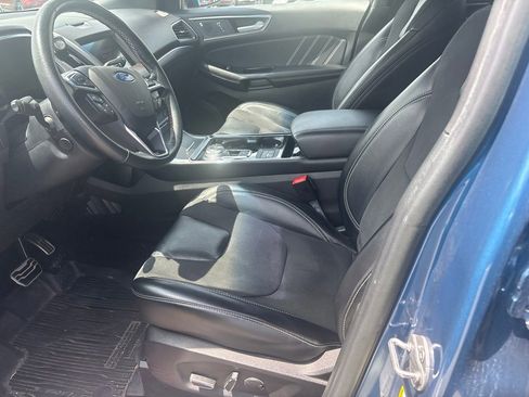 Used 2019 Ford Edge ST w/ Equipment Group 401A AWD/4WD image 5