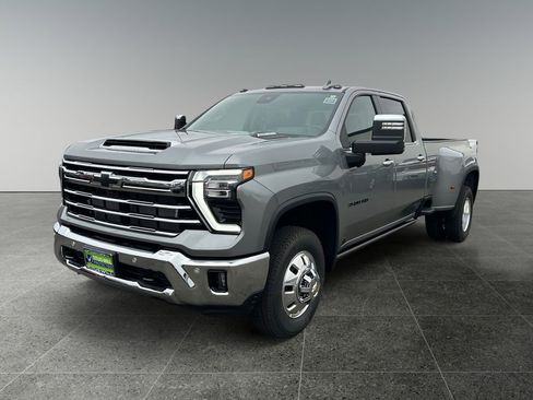 New 2026 Chevrolet Silverado 3500 LTZ w/ LTZ Plus Package image 3