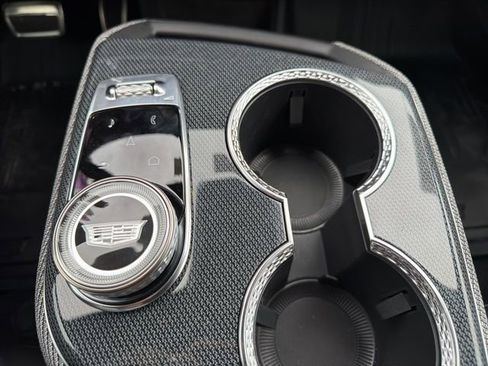 New 2026 Cadillac Optiq Luxury 1 w/ LPO, Floor Liner Package image 27