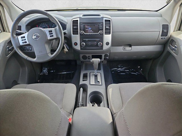 Used 2018 Nissan Frontier SV RWD image 16