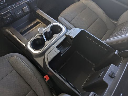 Used 2021 Chevrolet Silverado 1500 LT Trail Boss image 33