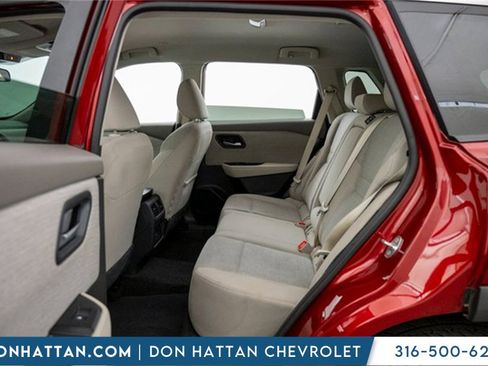 Used 2023 Nissan Rogue SV image 23