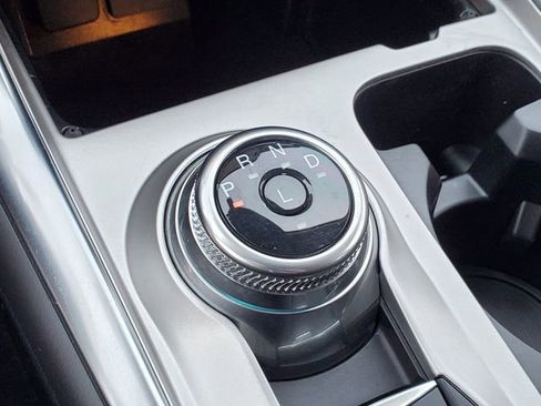 Used 2024 Ford Explorer XLT w/ Equipment Group 202A image 22