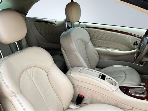 Used 2008 Mercedes-Benz CLK 350 Cabriolet image 7