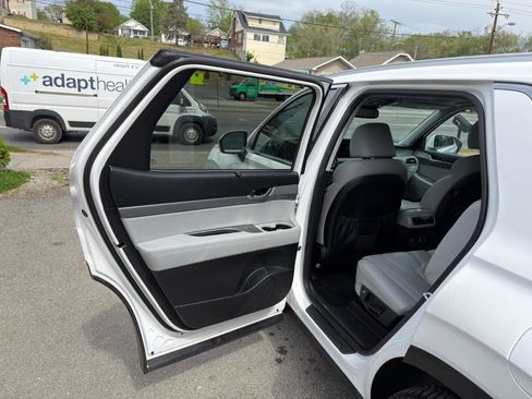 Used 2020 Hyundai Palisade SEL image 12