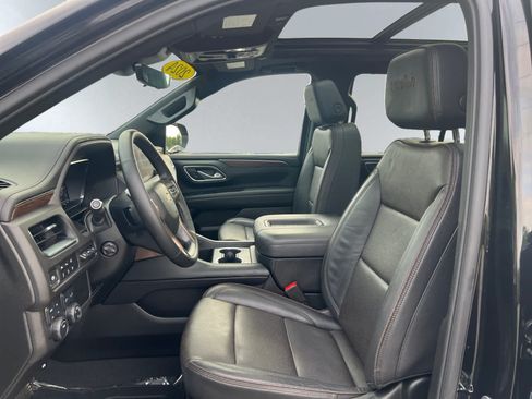 Used 2024 Chevrolet Tahoe High Country AWD/4WD image 10