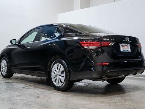 Used 2025 Nissan Sentra S image 4