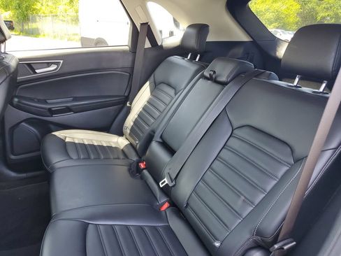 Used 2024 Ford Edge SEL w/ Convenience Package AWD/4WD image 29