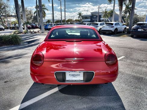 Used 2005 Ford Thunderbird image 7