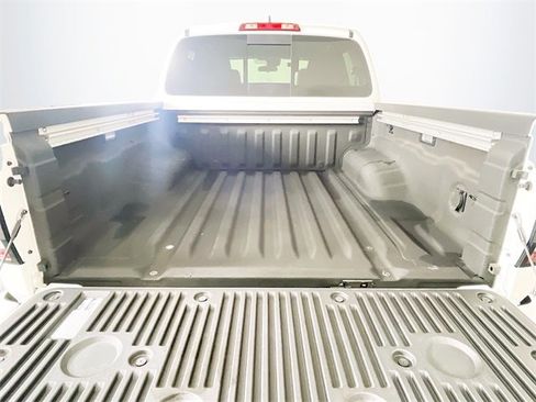 Used 2023 Nissan Frontier PRO-4X w/ Pro Convenience Package image 27