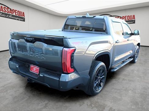 Used 2024 Toyota Tundra Platinum image 5