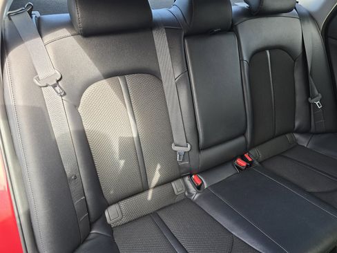 Used 2018 Kia Optima S image 25