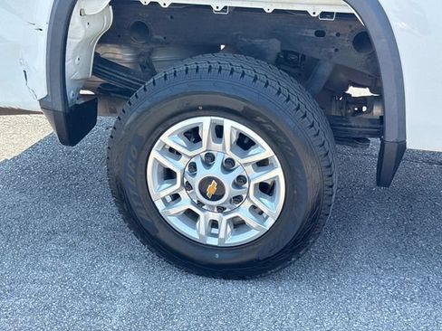 Used 2020 Chevrolet Silverado 2500 W/T RWD image 11